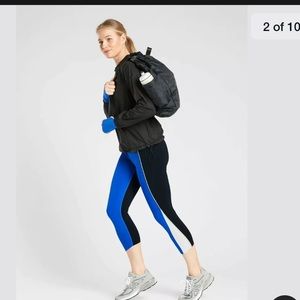 Athleta Velocity Stash Pocket Capri XS